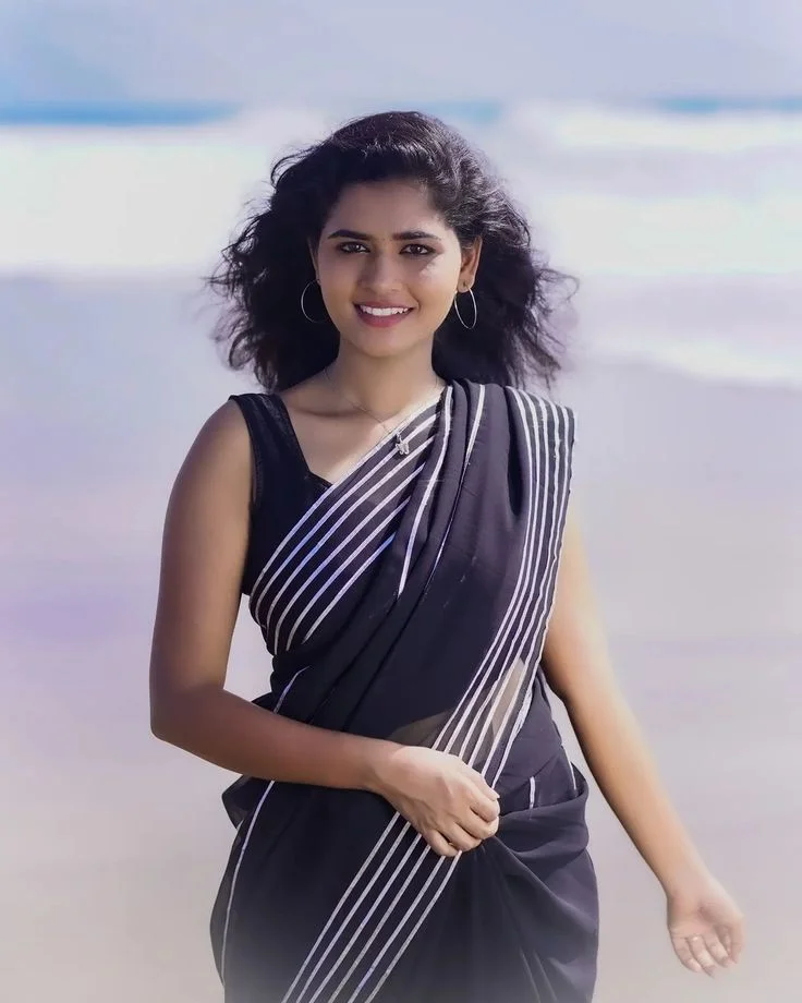 Photo 5 of Deepa Balu