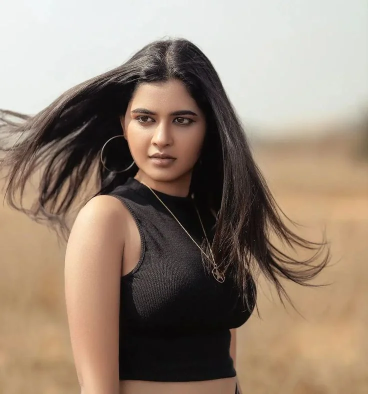 Photo 7 of Deepa Balu