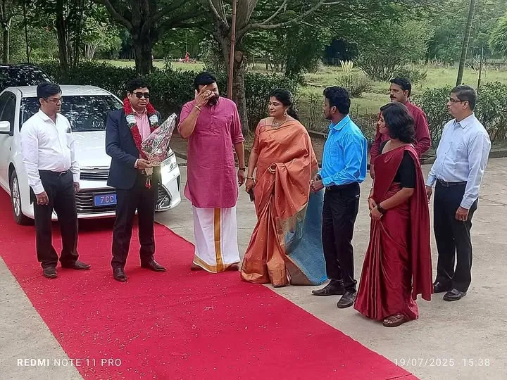 Photo 6 of Moondru Mudichu