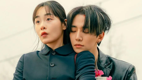 Photo 7 of Typhoon Family - Secrets Stir in a Broken Home