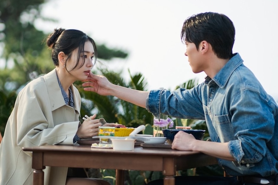 Photo 6 of Dynamite Kiss - Sparks Fly in a Dangerous Romance