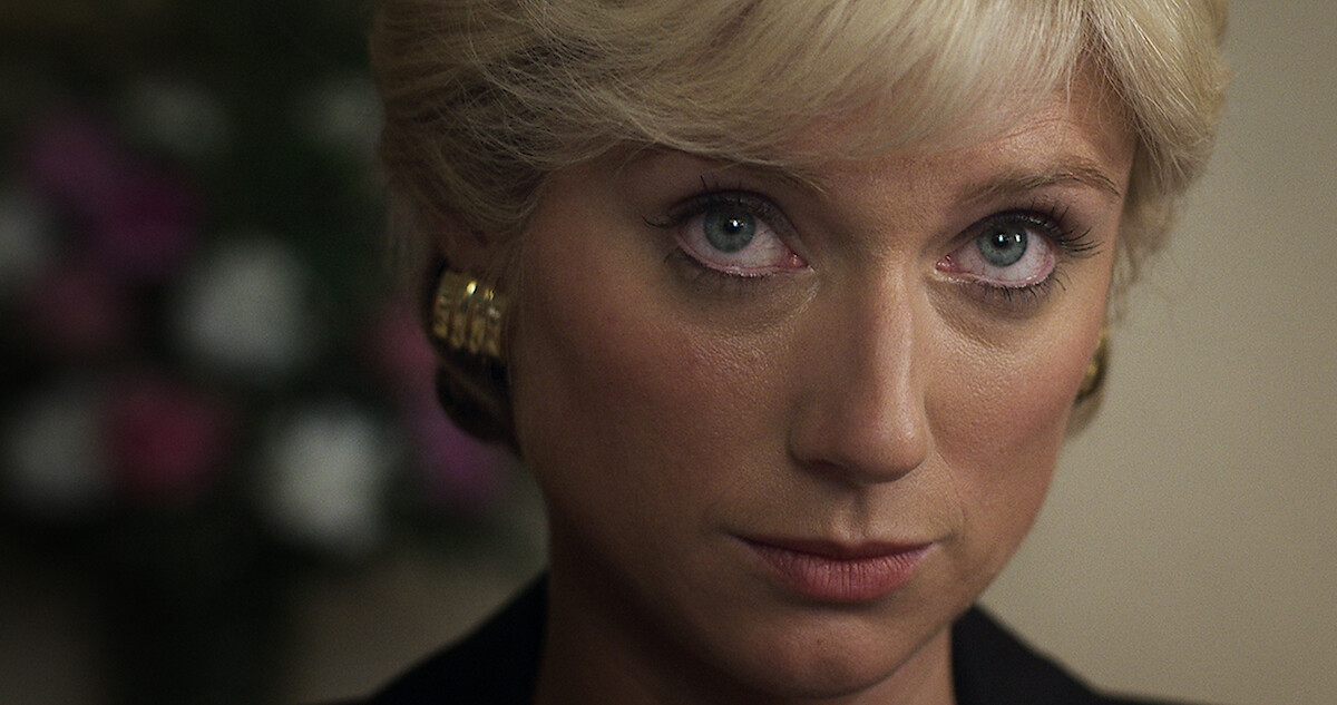 Photo 8 of The Crown - Turmoil in the Monarchy