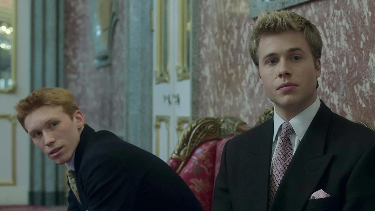 Photo 6 of The Crown - The End of an Era