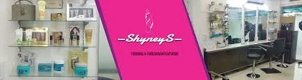 Image of: Shyneys Beauty Parlour 3
