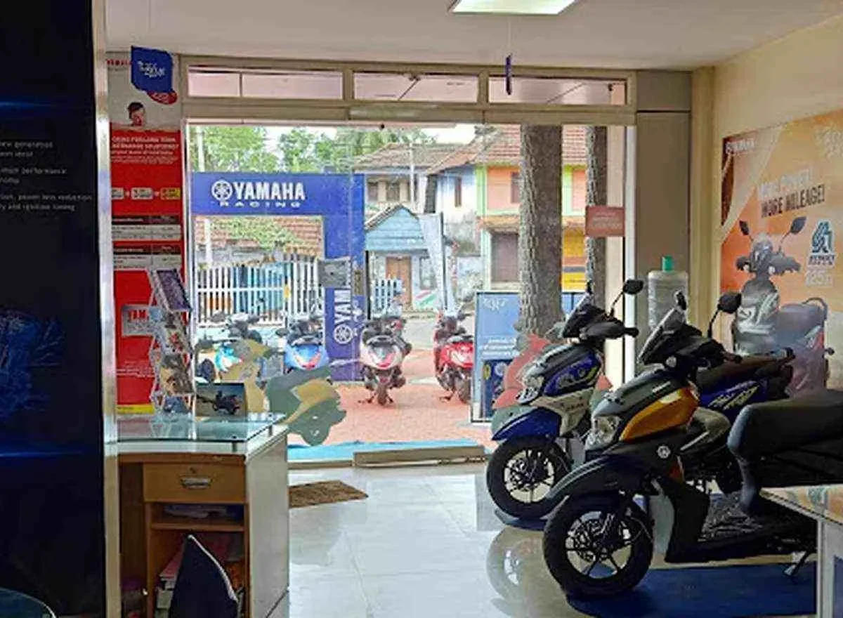 Image of: Adhi Motors - Authorized Yamaha Dealer 6