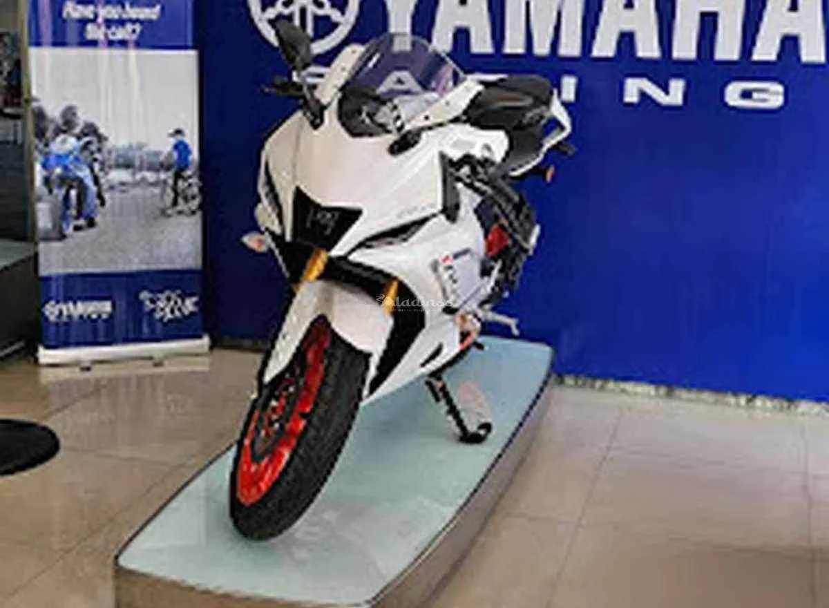 Image of: Adhi Motors - Authorized Yamaha Dealer 7