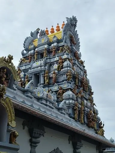Image of: Arulmigu Mutharamman Koil Kanniyakumari - Worship of Goddess Mutharamman 6