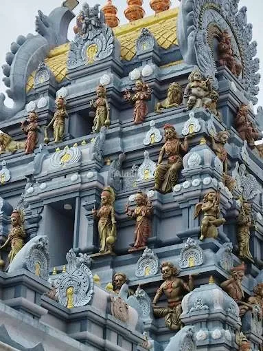 Image of: Arulmigu Mutharamman Koil Kanniyakumari - Worship of Goddess Mutharamman 7