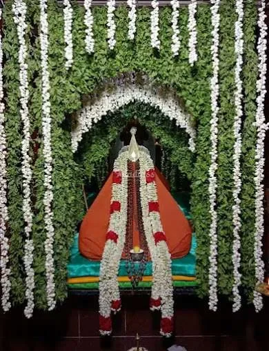 Image of: Ayya Vaikundar Vigundar Thangal Vellimalai - Worship of Lord Ayya Vaikundar 3