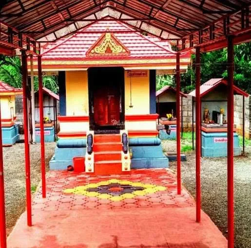 Image of: Puthupuraikkal Sri Chamundeashwari Devi Temple Mekkadu-Kaliyakkavilai 2