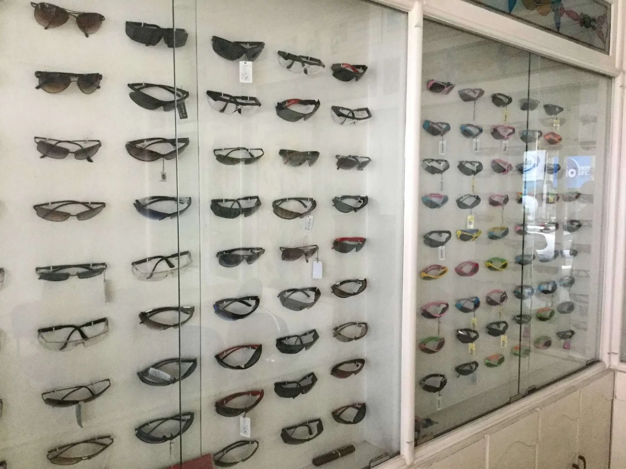 Image of: Annai Opticals Pharmacy Palayamkottai Tirunelveli 2