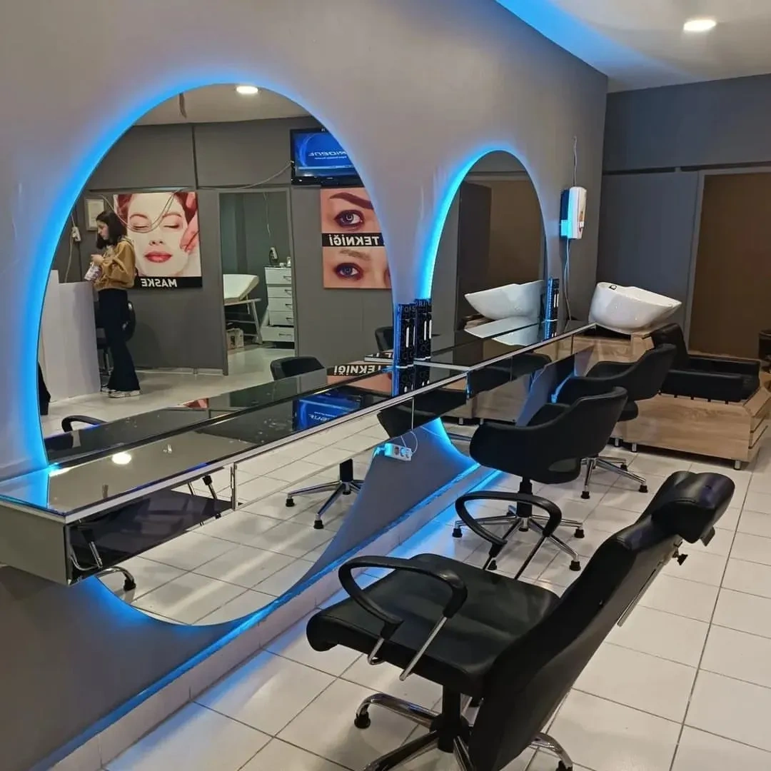 Image of: Anusha Ladies Beauty Parlour: Expert Beauty Services for Women 2