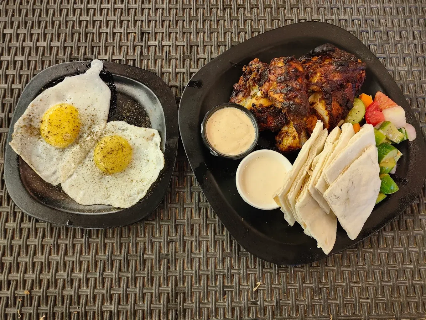 Image of: Comorin’s Cafe - Casual Dining & Fresh Brews 2