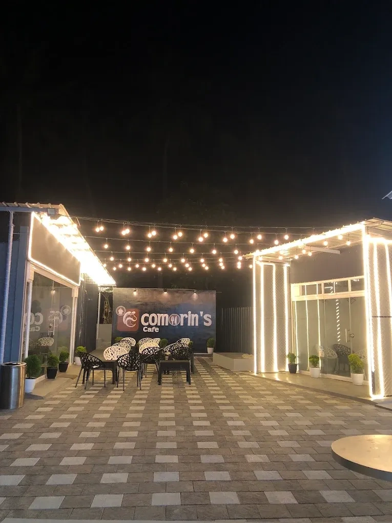 Image of: Comorin’s Cafe - Casual Dining & Fresh Brews 3