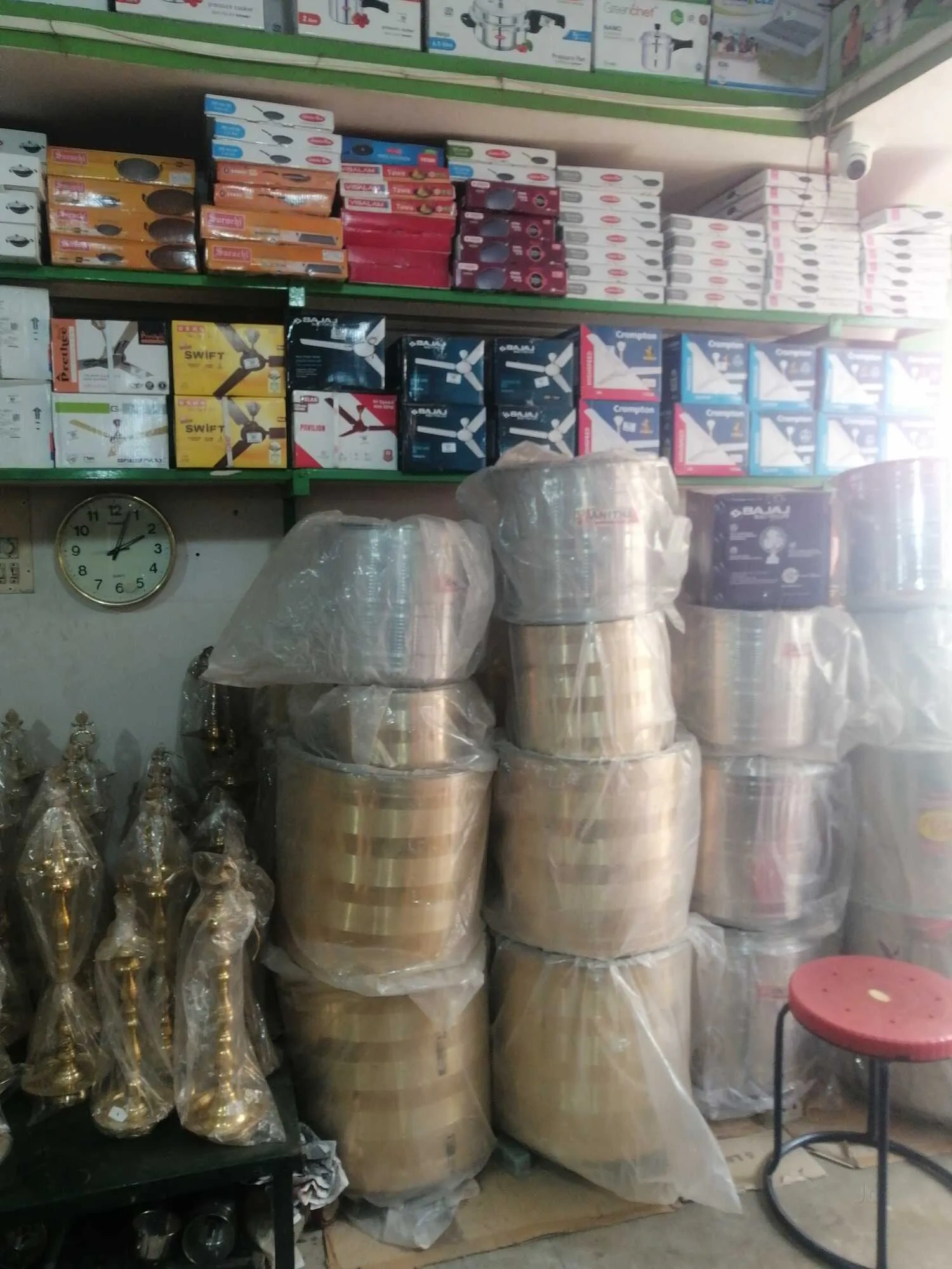 Image of: Dhanalaxmi Store Household  Alangulam