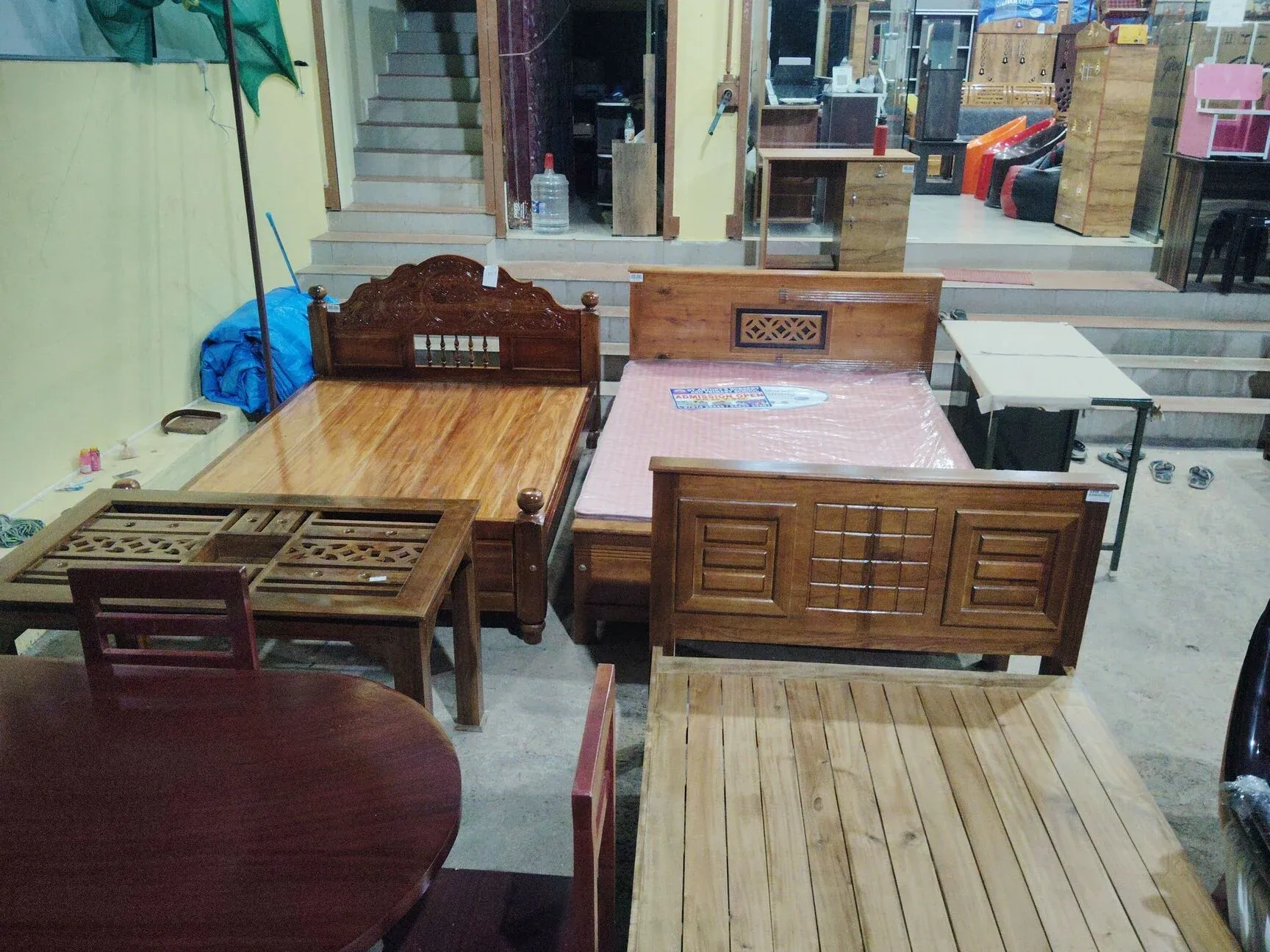 Image of: Kerela Metro Furniture Cheranmahadevi Main Rd Tirunelveli 2