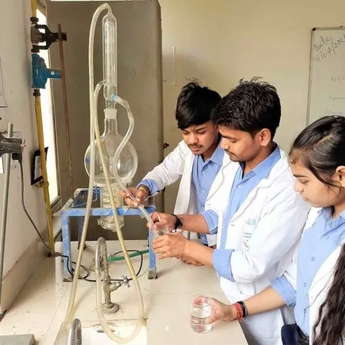 Image of: Lab Pharmacy Palayamkottai Tirunelveli 3