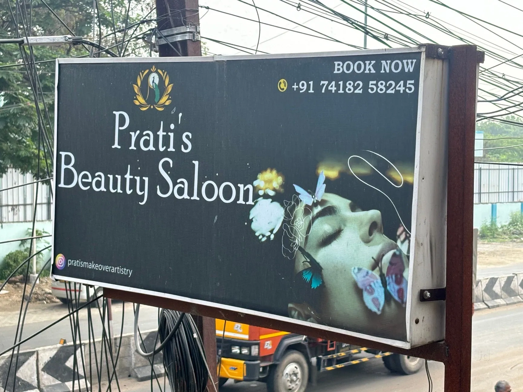 Image of: Prati’s Beauty Lounge - Best Ladies Salon & Bridal Makeup Artist in Coimbatore
