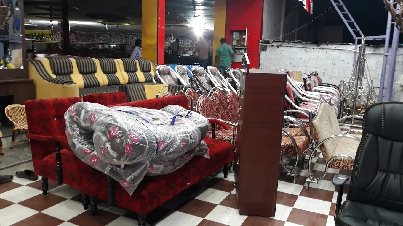 Image of: Sarashwathi Store Household  Alangulam 5