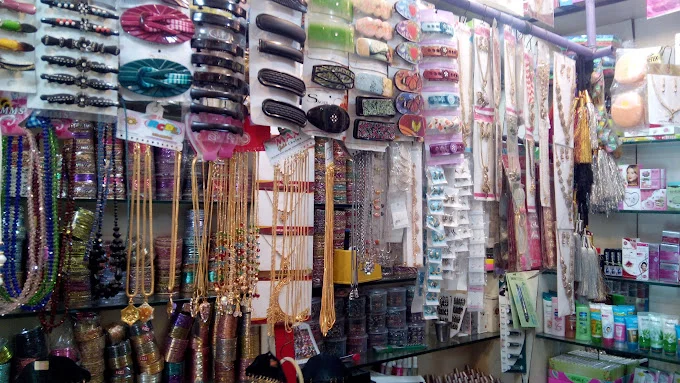 Image of: Sri Balaji Fancy in Madurai 6