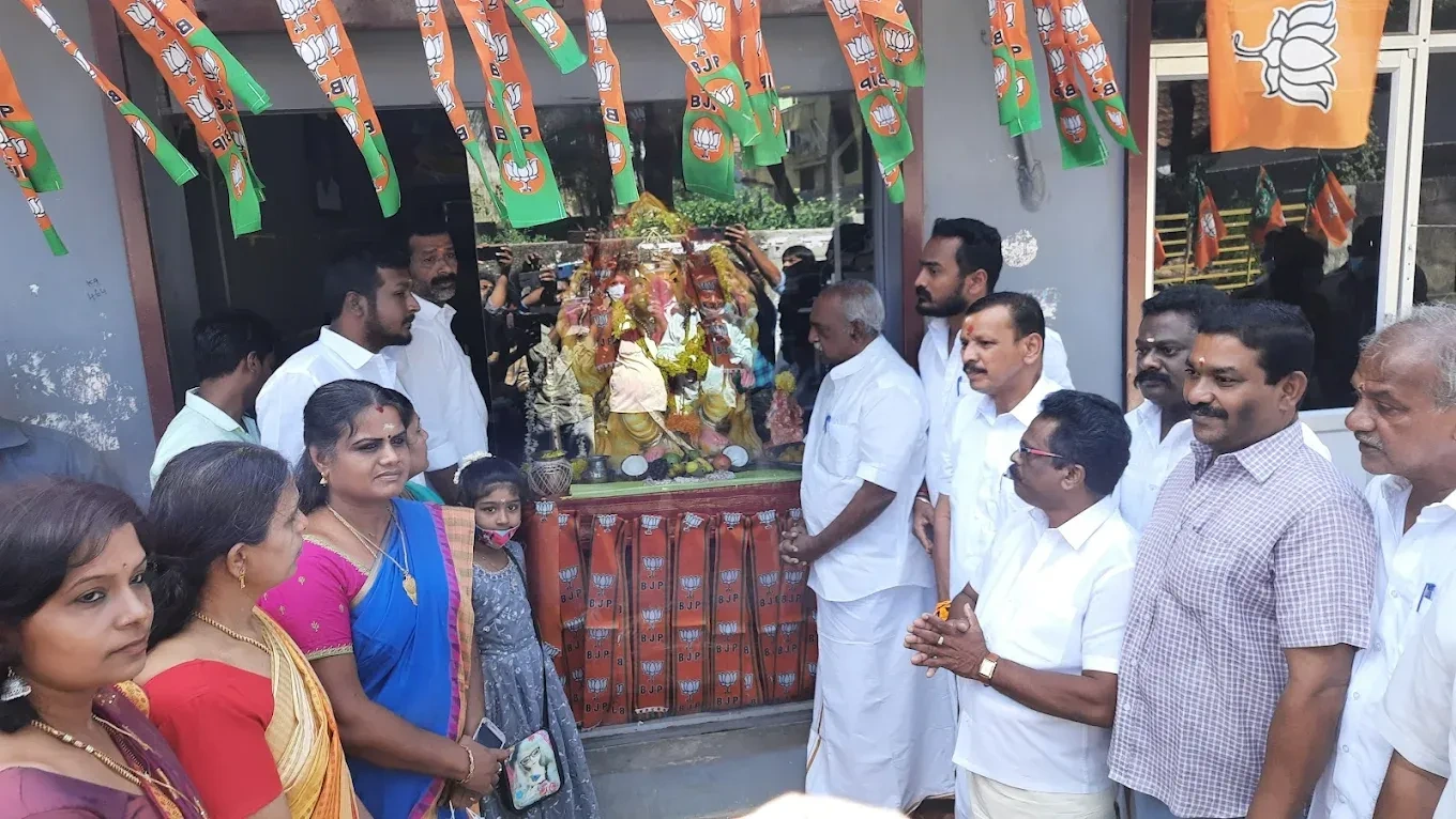 Image of: Swamiy Sri Subramaniar Temple in Naranammalpuram Tirunelveli