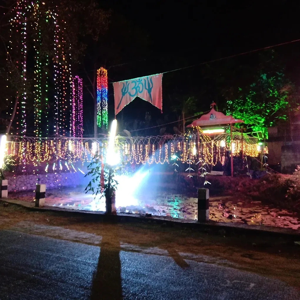 Image of: Thazhachirakkal Durgraparameswari Temple Peyad Thiruvananthapuram 2