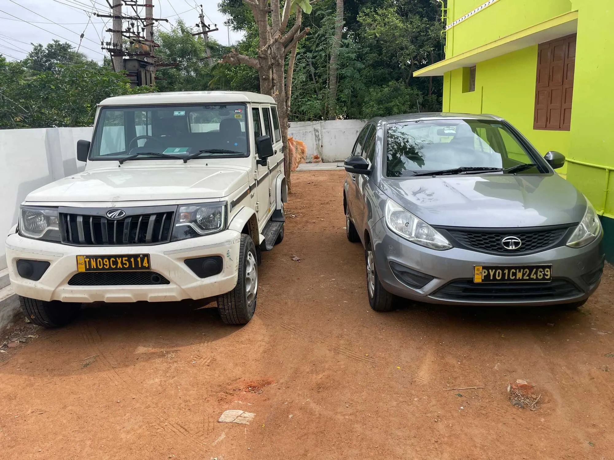 Image of: U Drive Selfdrive Car Rentals in Tirunelveli