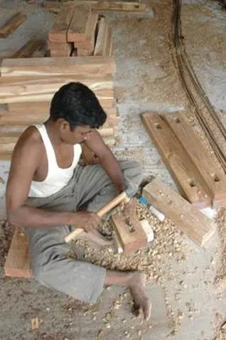 Image of: Varsha Wood Works Furniture In Fathima St Panakudi Tamil Nadu 3