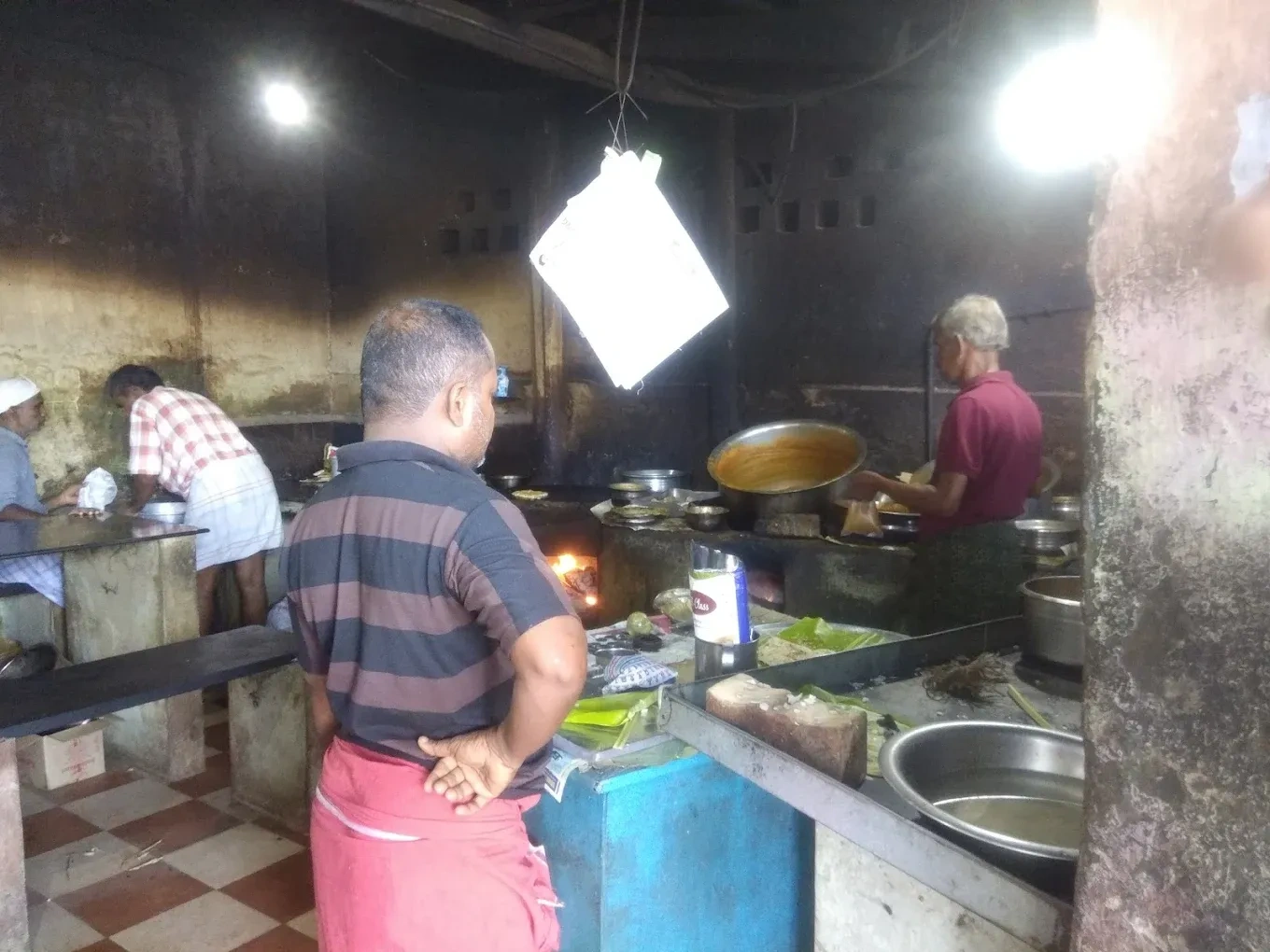 Image of: Viitu Kadi Household  In Kodaganallur
