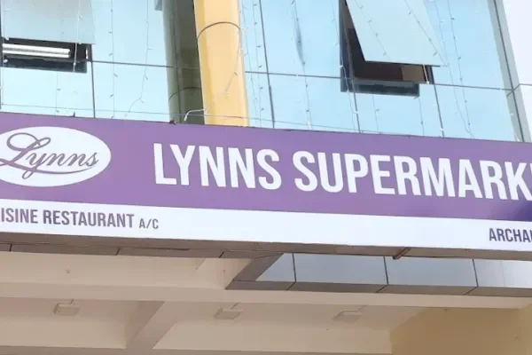 Image of: Lynns Multi Cuisine Restaurant
