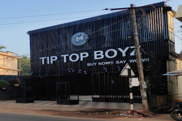 Image of: Tip Top Boyz  Trendy Store in Karungal