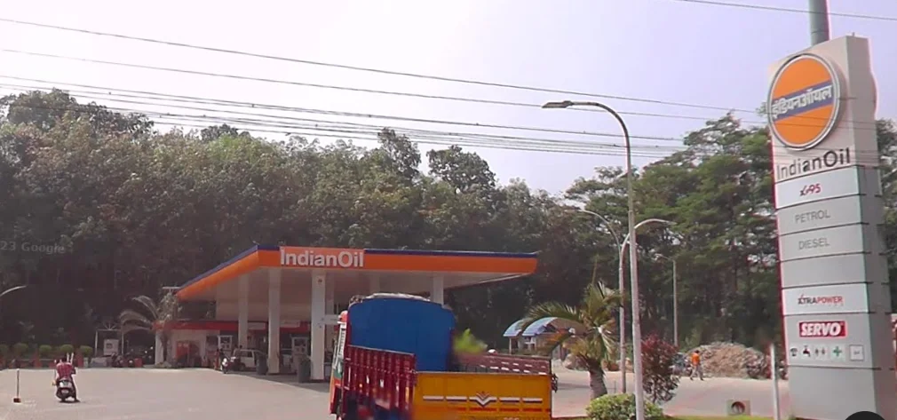 Image of: CNG Filling Station Near You - Fast and Affordable Service