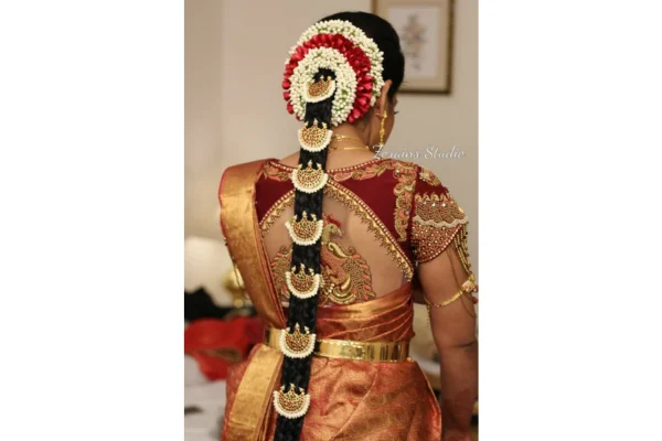 Image of: Lovely Hair Style – Elegant Haircuts and Styling for All