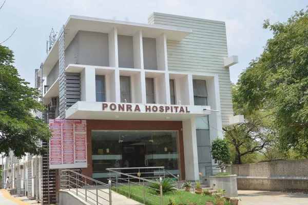 Image of: Ponra Multispeciality Hospital in Tirunelveli