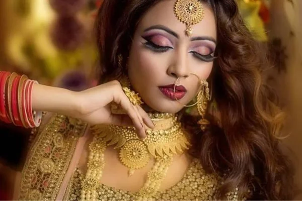 Image of: Evergreen Beauty Parlour - Fresh Looks and Glam Services