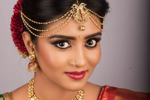 Image of: Navenaa Beauty Parlour Tirunelveli Beauty Services