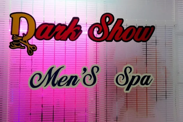 Image of: Dark Show Mens Beauty Parlour Expert Grooming in Tirunelveli