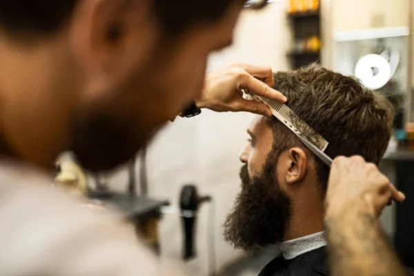 Image of: Mukesh Saran Mens Beauty Parlour And Tattoo Studio Valliyur