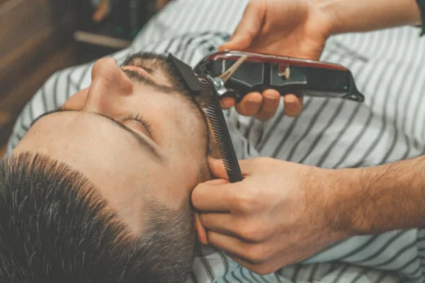 Image of: Mr Saloon Best Men's Beauty Parlour in Thisayanvilai