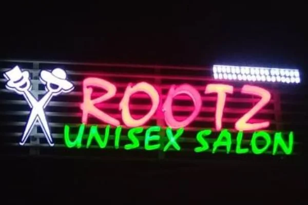 Image of: Rootz Unisex Salon Best Beauty and Tattoo Studio Tirunelveli