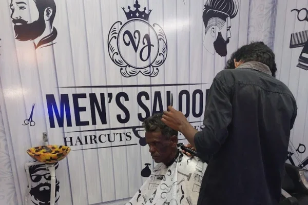 Image of: VJ Salon and Tattoos Tirunelveli Best Hair Tattoo Studio