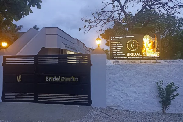 Image of: V Bridal Studio Best Makeup Artist for Bridal and Party Makeup