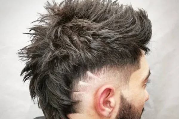 Image of: Handsome Hairdressing Salon Best Men's Grooming Styling