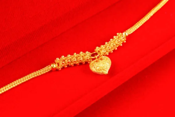 Image of: Kuberan Jewellers Premium Gold and Silver Collections