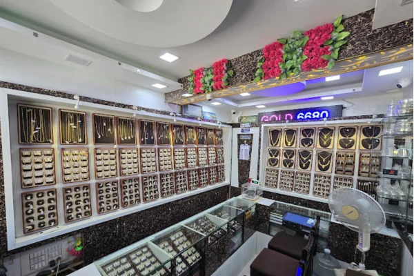 Image of: Rebecca Jewellers  Hallmark Gold  Diamond Collections