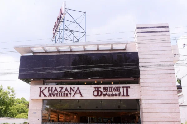 Image of: Khazana Jewellery Hallmark Gold Diamond Collections