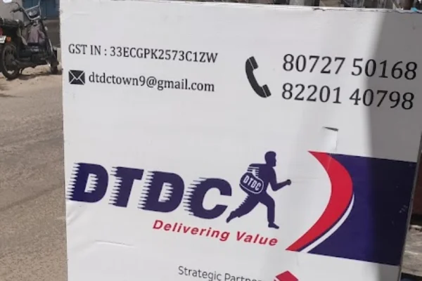 Image of: DTDC Courier  Fast Secure Parcel Delivery Service