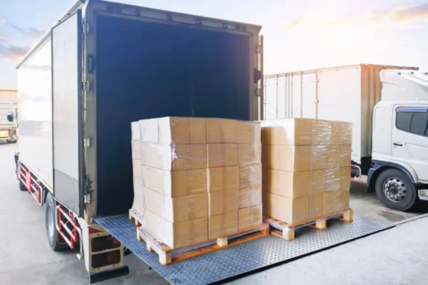 Image of: Saroja Transport Tirunelveli Safe and Fast Cargo Service