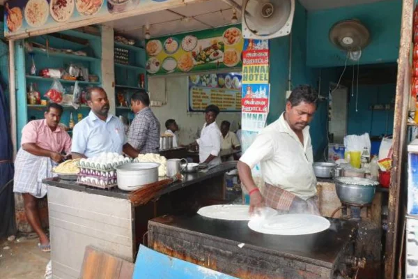 Image of: Poorna Tiffin Center Best Breakfast Spot in Eruvadi Valliyur