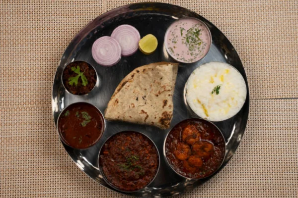 Image of: Hotel Hari Prasath Vegetarian Restaurant in Tirunelveli